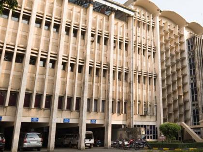 IIT Bombay launches 10X GMP facility to revolutionize healthcare solutions | IIT Bombay launches 10X GMP facility to revolutionize healthcare solutions IIT Bombay launches 10X GMP facility to revolutionize healthcare solutions | IIT Bombay launches 10X GMP facility to revolutionize healthcare solutions