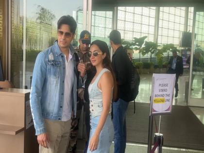 Kiara Advani, Sidharth Malhotra twinning and winning in blue | Kiara Advani, Sidharth Malhotra twinning and winning in blue Kiara Advani, Sidharth Malhotra twinning and winning in blue | Kiara Advani, Sidharth Malhotra twinning and winning in blue