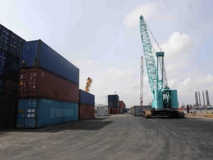 Pakistan: Govt employees stage strike at Karachi port | Pakistan: Govt employees stage strike at Karachi port