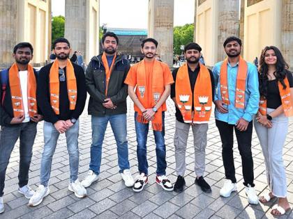 Overseas friends of BJP Germany organises car rally in support of PM Modi's re-election campaign | Overseas friends of BJP Germany organises car rally in support of PM Modi's re-election campaign