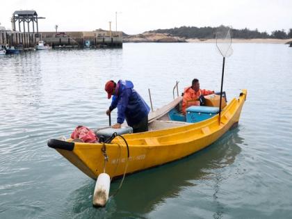 China to lift ban on Taiwan fish, citrus fruit to improve cross-strait relations | China to lift ban on Taiwan fish, citrus fruit to improve cross-strait relations