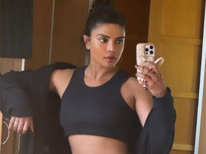 Priyanka Chopra flaunts her toned- muscles in 'between shots selfie' from the Heads of State set | Priyanka Chopra flaunts her toned- muscles in 'between shots selfie' from the Heads of State set