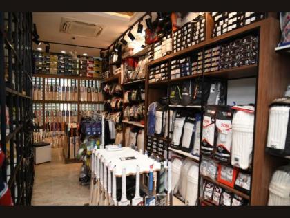 Kragbuzz Retail Unveils Flagship Store in Noida, Welcomes Distinguished Guests | Kragbuzz Retail Unveils Flagship Store in Noida, Welcomes Distinguished Guests Kragbuzz Retail Unveils Flagship Store in Noida, Welcomes Distinguished Guests | Kragbuzz Retail Unveils Flagship Store in Noida, Welcomes Distinguished Guests