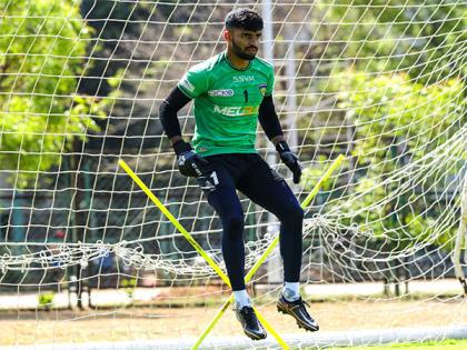 Chennaiyin FC extend contract of goalkeeper Samik Mitra until 2027 | Chennaiyin FC extend contract of goalkeeper Samik Mitra until 2027