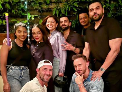 Virat Kohli holds Anushka Sharma close in birthday pic shared by RCB skipper Faf du Plessis | Virat Kohli holds Anushka Sharma close in birthday pic shared by RCB skipper Faf du Plessis