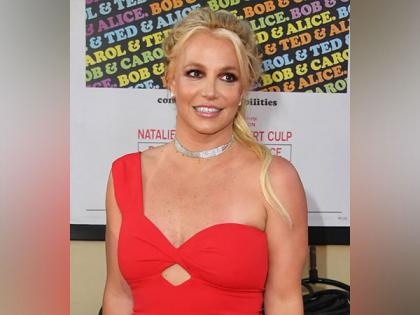 Britney Spears dismisses reports of being hurt during fight, says paramedics arrived "illegally" at hotel room | Britney Spears dismisses reports of being hurt during fight, says paramedics arrived "illegally" at hotel room