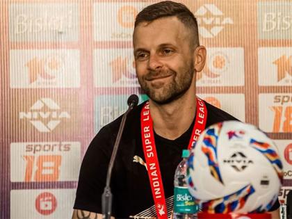 "We just tried to stay positive and keep believing": MCFC head coach Petr Kratky after clinching ISL title | "We just tried to stay positive and keep believing": MCFC head coach Petr Kratky after clinching ISL title "We just tried to stay positive and keep believing": MCFC head coach Petr Kratky after clinching ISL title | "We just tried to stay positive and keep believing": MCFC head coach Petr Kratky after clinching ISL title