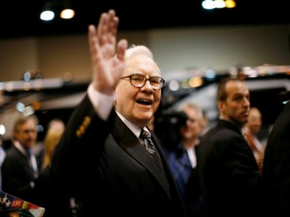 "There isn't any alternative to USD as reserve currency": Warren Buffett | "There isn't any alternative to USD as reserve currency": Warren Buffett