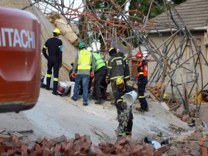 Five killed, 49 missing as multi-storey building collapses in South Africa | Five killed, 49 missing as multi-storey building collapses in South Africa