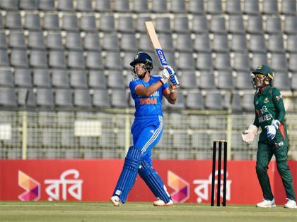 India's Shafali Verma, Radha Yadav rise in latest ICC Women's T20I rankings | India's Shafali Verma, Radha Yadav rise in latest ICC Women's T20I rankings