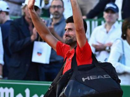 Italian Open: Novak Djokovic says he is "fine" after being struck by water bottle | Italian Open: Novak Djokovic says he is "fine" after being struck by water bottle