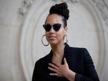Alicia Keys shares experience of watching her life story in Broadway's 'Hell's Kitchen' | Alicia Keys shares experience of watching her life story in Broadway's 'Hell's Kitchen' Alicia Keys shares experience of watching her life story in Broadway's 'Hell's Kitchen' | Alicia Keys shares experience of watching her life story in Broadway's 'Hell's Kitchen'