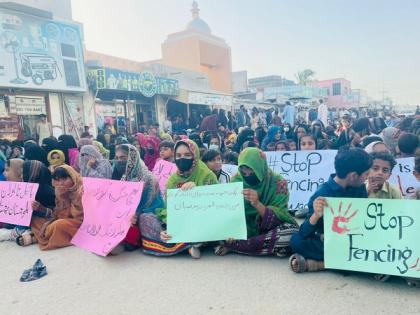 Pakistan: Baloch Yakjehti Committee leads protest against Gwadar fencing | Pakistan: Baloch Yakjehti Committee leads protest against Gwadar fencing