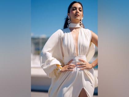 Kiara Advani exudes diva vibes in her first look from Cannes | Kiara Advani exudes diva vibes in her first look from Cannes