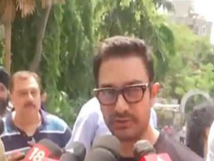 "It is our responsibility," says Aamir Khan after casting vote in Mumbai | "It is our responsibility," says Aamir Khan after casting vote in Mumbai "It is our responsibility," says Aamir Khan after casting vote in Mumbai | "It is our responsibility," says Aamir Khan after casting vote in Mumbai
