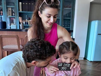Soha Ali Khan, Kunal Kemmu celebrate Inaaya's achievement in gymnastics | Soha Ali Khan, Kunal Kemmu celebrate Inaaya's achievement in gymnastics Soha Ali Khan, Kunal Kemmu celebrate Inaaya's achievement in gymnastics | Soha Ali Khan, Kunal Kemmu celebrate Inaaya's achievement in gymnastics