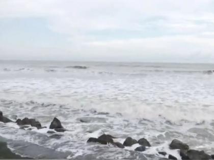 Cyclonic storm likely to hit Bay of Bengal today evening; Severe Cyclonic Storm expected in Bangladesh tomorrow | Cyclonic storm likely to hit Bay of Bengal today evening; Severe Cyclonic Storm expected in Bangladesh tomorrow Cyclonic storm likely to hit Bay of Bengal today evening; Severe Cyclonic Storm expected in Bangladesh tomorrow | Cyclonic storm likely to hit Bay of Bengal today evening; Severe Cyclonic Storm expected in Bangladesh tomorrow