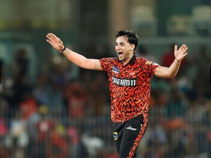 "He's really a good bowler": Varun Aaron following Abhishek Sharma's bowling performance in Qualifier 2 | "He's really a good bowler": Varun Aaron following Abhishek Sharma's bowling performance in Qualifier 2