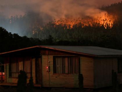 Chile authorities arrest firefighter for allegedly starting deadly fire in February | Chile authorities arrest firefighter for allegedly starting deadly fire in February Chile authorities arrest firefighter for allegedly starting deadly fire in February | Chile authorities arrest firefighter for allegedly starting deadly fire in February