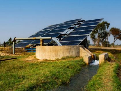 Pak: Man uses solar panels to charge mobile phones as country struggles with electricity shortage | Pak: Man uses solar panels to charge mobile phones as country struggles with electricity shortage Pak: Man uses solar panels to charge mobile phones as country struggles with electricity shortage | Pak: Man uses solar panels to charge mobile phones as country struggles with electricity shortage