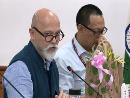 "Tobacco industry has blood on its hands," says WHO representative on World No Tobacco Day | "Tobacco industry has blood on its hands," says WHO representative on World No Tobacco Day "Tobacco industry has blood on its hands," says WHO representative on World No Tobacco Day | "Tobacco industry has blood on its hands," says WHO representative on World No Tobacco Day