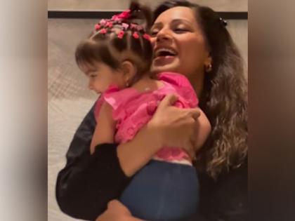 Bipasha Basu leaves fans in awe with heartwarming video of daughter Devi | Bipasha Basu leaves fans in awe with heartwarming video of daughter Devi Bipasha Basu leaves fans in awe with heartwarming video of daughter Devi | Bipasha Basu leaves fans in awe with heartwarming video of daughter Devi