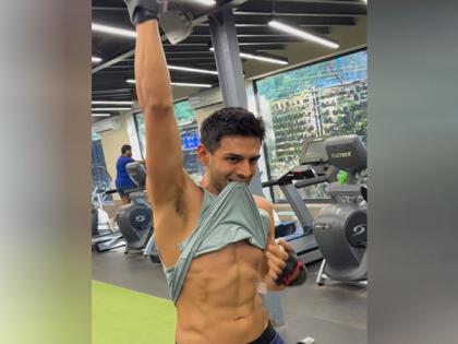 Monday Motivation: Kartik Aaryan dishes out fitness goals in latest rigorous workout video | Monday Motivation: Kartik Aaryan dishes out fitness goals in latest rigorous workout video
