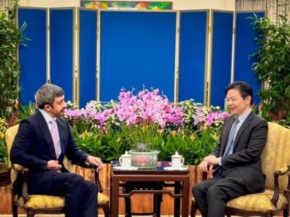 UAE Foreign Minister Abdullah bin Zayed meets Prime Minister of Singapore | UAE Foreign Minister Abdullah bin Zayed meets Prime Minister of Singapore UAE Foreign Minister Abdullah bin Zayed meets Prime Minister of Singapore | UAE Foreign Minister Abdullah bin Zayed meets Prime Minister of Singapore