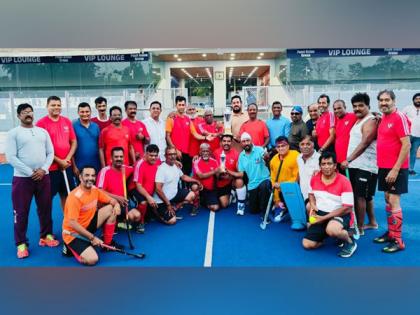 Golden Warriors 'A' wins Hockey Pune Veteran's Cup | Golden Warriors 'A' wins Hockey Pune Veteran's Cup