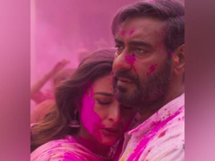 Trailer of Ajay Devgn, Tabu's 'Auron Mein Kahan Dum Tha' unveiled | Trailer of Ajay Devgn, Tabu's 'Auron Mein Kahan Dum Tha' unveiled Trailer of Ajay Devgn, Tabu's 'Auron Mein Kahan Dum Tha' unveiled | Trailer of Ajay Devgn, Tabu's 'Auron Mein Kahan Dum Tha' unveiled