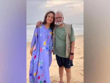Mira Kapoor calls father-in-law Pankaj Kapur her "momo companion" | Mira Kapoor calls father-in-law Pankaj Kapur her "momo companion" Mira Kapoor calls father-in-law Pankaj Kapur her "momo companion" | Mira Kapoor calls father-in-law Pankaj Kapur her "momo companion"