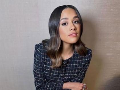 "My feet are on the ground": Ariana DeBose reflects on her life post-Oscar win | "My feet are on the ground": Ariana DeBose reflects on her life post-Oscar win "My feet are on the ground": Ariana DeBose reflects on her life post-Oscar win | "My feet are on the ground": Ariana DeBose reflects on her life post-Oscar win