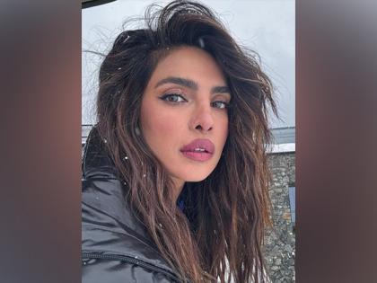 Priyanka Chopra shares glimpse of injury from set of 'The Bluff' | Priyanka Chopra shares glimpse of injury from set of 'The Bluff' Priyanka Chopra shares glimpse of injury from set of 'The Bluff' | Priyanka Chopra shares glimpse of injury from set of 'The Bluff'