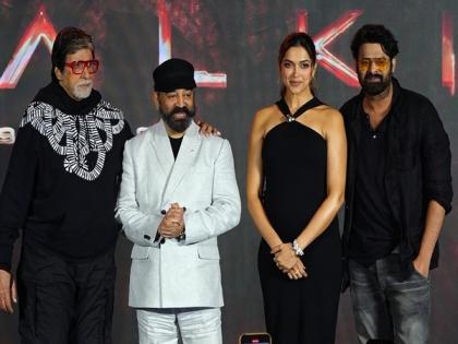 Deepika Padukone, Amitabh Bachchan, Prabhas steal hearts with cute moment at 'Kalki 2898 AD' event | Deepika Padukone, Amitabh Bachchan, Prabhas steal hearts with cute moment at 'Kalki 2898 AD' event Deepika Padukone, Amitabh Bachchan, Prabhas steal hearts with cute moment at 'Kalki 2898 AD' event | Deepika Padukone, Amitabh Bachchan, Prabhas steal hearts with cute moment at 'Kalki 2898 AD' event