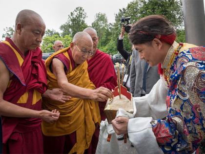 Tibetan spiritual leader Dalai Lama arrives in Switzerland's Zurich | Tibetan spiritual leader Dalai Lama arrives in Switzerland's Zurich