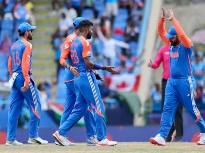 T20 WC: Sachin Tendulkar pinpoints 'two crucial moments' which helped India win over Australia | T20 WC: Sachin Tendulkar pinpoints 'two crucial moments' which helped India win over Australia