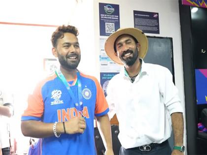 T20 WC: Dinesh Karthik presents Rishabh Pant with 'Fielder of the Match' award after win over England | T20 WC: Dinesh Karthik presents Rishabh Pant with 'Fielder of the Match' award after win over England