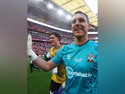 Goalkeeper Alex McCarthy signs two-year contract with Southampton FC | Goalkeeper Alex McCarthy signs two-year contract with Southampton FC Goalkeeper Alex McCarthy signs two-year contract with Southampton FC | Goalkeeper Alex McCarthy signs two-year contract with Southampton FC