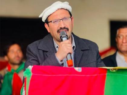 Another Pakistan Tehreek-e-Insaf leader Junaid Akbar, resigns from party; criticises leadership | Another Pakistan Tehreek-e-Insaf leader Junaid Akbar, resigns from party; criticises leadership Another Pakistan Tehreek-e-Insaf leader Junaid Akbar, resigns from party; criticises leadership | Another Pakistan Tehreek-e-Insaf leader Junaid Akbar, resigns from party; criticises leadership