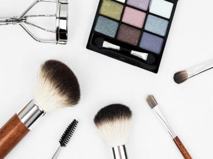 Pak budget 2024-25: Looking 'pretty and stylish' gets costlier for women | Pak budget 2024-25: Looking 'pretty and stylish' gets costlier for women Pak budget 2024-25: Looking 'pretty and stylish' gets costlier for women | Pak budget 2024-25: Looking 'pretty and stylish' gets costlier for women