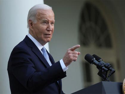 "Biden is done..." Tucker Carlson claims prominent Democrats suggest US president "brain-damaged" | "Biden is done..." Tucker Carlson claims prominent Democrats suggest US president "brain-damaged" "Biden is done..." Tucker Carlson claims prominent Democrats suggest US president "brain-damaged" | "Biden is done..." Tucker Carlson claims prominent Democrats suggest US president "brain-damaged"