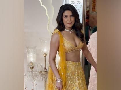 Priyanka Chopra adds desi thumkas at Anant Ambani's baraat | Priyanka Chopra adds desi thumkas at Anant Ambani's baraat Priyanka Chopra adds desi thumkas at Anant Ambani's baraat | Priyanka Chopra adds desi thumkas at Anant Ambani's baraat