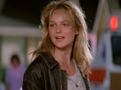 Helen Hunt reveals she thought of quitting 'Twister' due to her knee injury | Helen Hunt reveals she thought of quitting 'Twister' due to her knee injury Helen Hunt reveals she thought of quitting 'Twister' due to her knee injury | Helen Hunt reveals she thought of quitting 'Twister' due to her knee injury