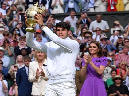 Sachin Tendulkar congratulates Spanish tennis star Carlos Alcaraz for winning Wimbledon 2024 | Sachin Tendulkar congratulates Spanish tennis star Carlos Alcaraz for winning Wimbledon 2024