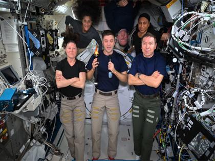 NASA astronauts play "Out-of-the-world" Olympic sports | NASA astronauts play "Out-of-the-world" Olympic sports NASA astronauts play "Out-of-the-world" Olympic sports | NASA astronauts play "Out-of-the-world" Olympic sports