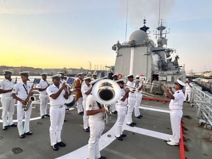 Russian President Vladimir Putin greets INS Tabar on Russia's Navy Day | Russian President Vladimir Putin greets INS Tabar on Russia's Navy Day Russian President Vladimir Putin greets INS Tabar on Russia's Navy Day | Russian President Vladimir Putin greets INS Tabar on Russia's Navy Day