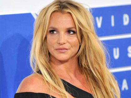 'Wicked' director Jon M Chu all set to direct Britney Spears biopic | 'Wicked' director Jon M Chu all set to direct Britney Spears biopic 'Wicked' director Jon M Chu all set to direct Britney Spears biopic | 'Wicked' director Jon M Chu all set to direct Britney Spears biopic
