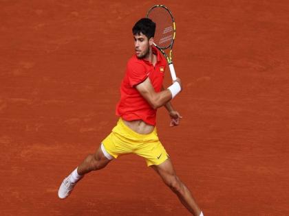 Paris Olympics: Carlos Alcaraz advances to final after beating Felix Auger-Aliassime | Paris Olympics: Carlos Alcaraz advances to final after beating Felix Auger-Aliassime Paris Olympics: Carlos Alcaraz advances to final after beating Felix Auger-Aliassime | Paris Olympics: Carlos Alcaraz advances to final after beating Felix Auger-Aliassime