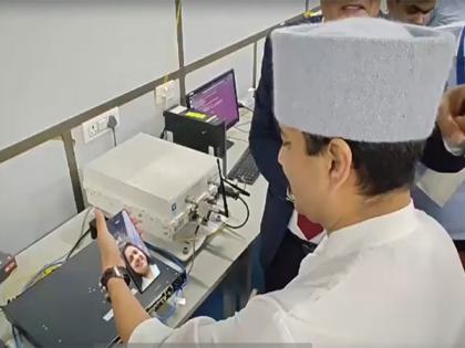 Union Minister Jyotiraditya Scindia showcases India's technological prowess with successful 5G test and video call | Union Minister Jyotiraditya Scindia showcases India's technological prowess with successful 5G test and video call Union Minister Jyotiraditya Scindia showcases India's technological prowess with successful 5G test and video call | Union Minister Jyotiraditya Scindia showcases India's technological prowess with successful 5G test and video call