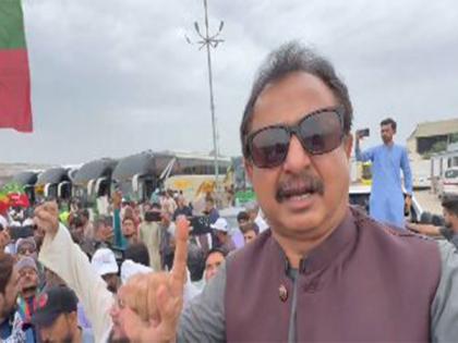 Pakistan Tehreek-e-Insaf call for massive rally in Swabi on August 5, convoys leave Karachi | Pakistan Tehreek-e-Insaf call for massive rally in Swabi on August 5, convoys leave Karachi Pakistan Tehreek-e-Insaf call for massive rally in Swabi on August 5, convoys leave Karachi | Pakistan Tehreek-e-Insaf call for massive rally in Swabi on August 5, convoys leave Karachi